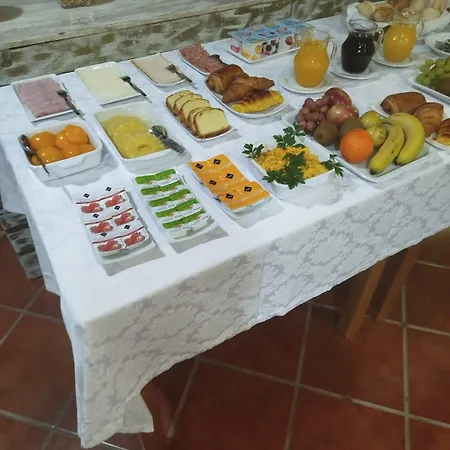 Dm 2 בית הארחה *